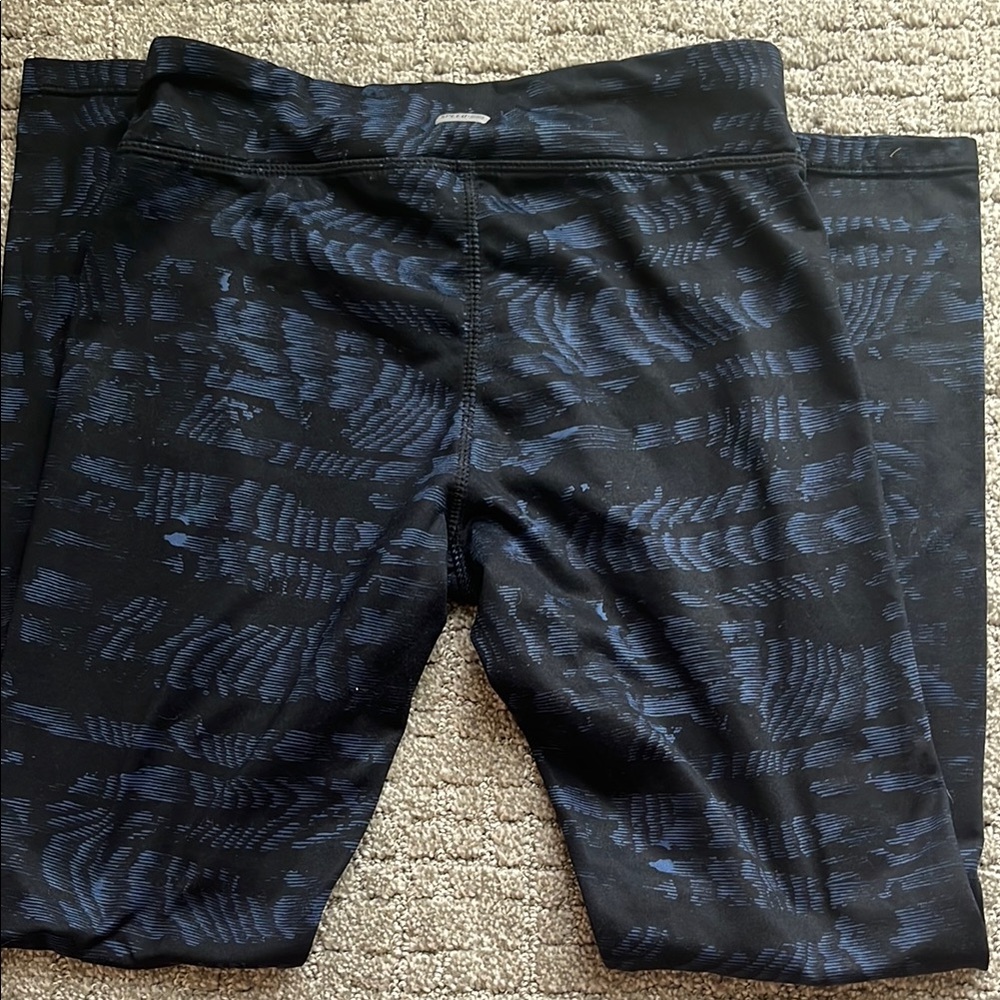 Spalding Black Patterned Leggings